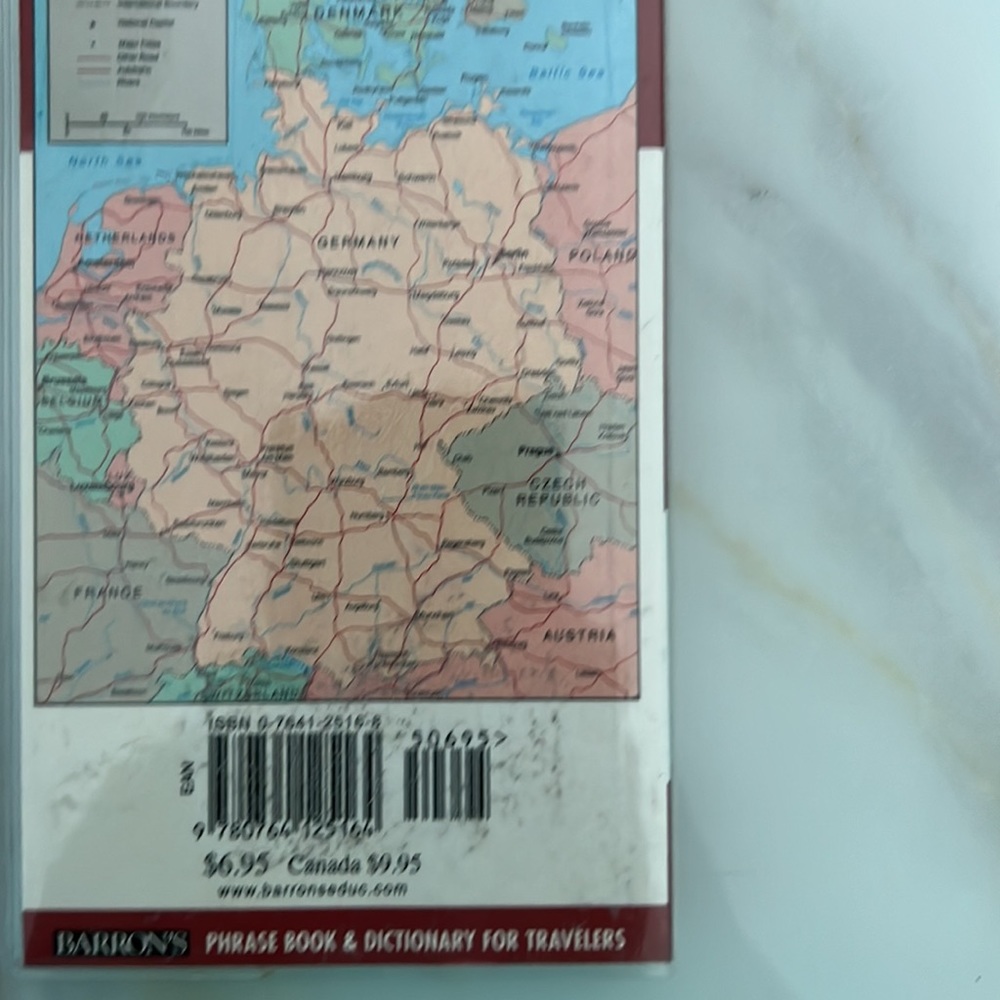 German Language At A Glance Barrons Travel Book - Picture 2 of 4